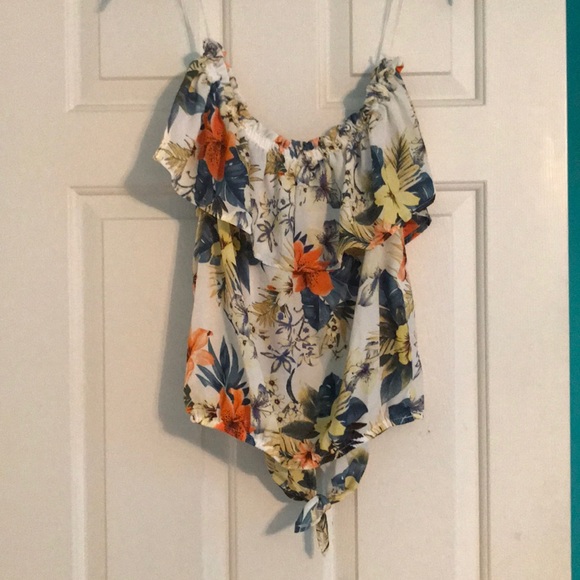 Off the shoulder floral shirt - Picture 2 of 2